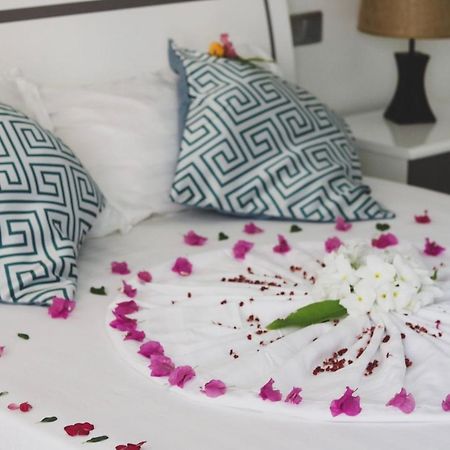 Fiyala Homestay Addu City ภายนอก รูปภาพ
