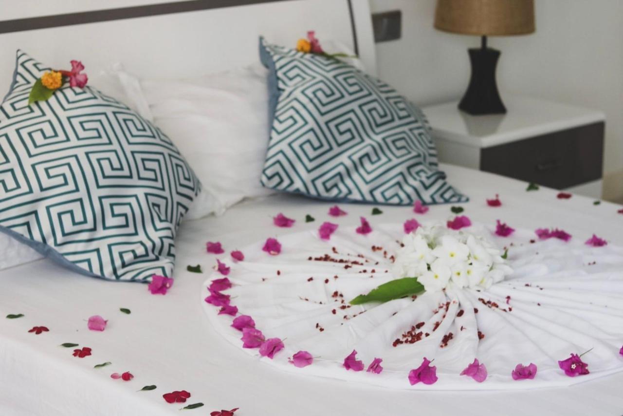 Fiyala Homestay Addu City ภายนอก รูปภาพ